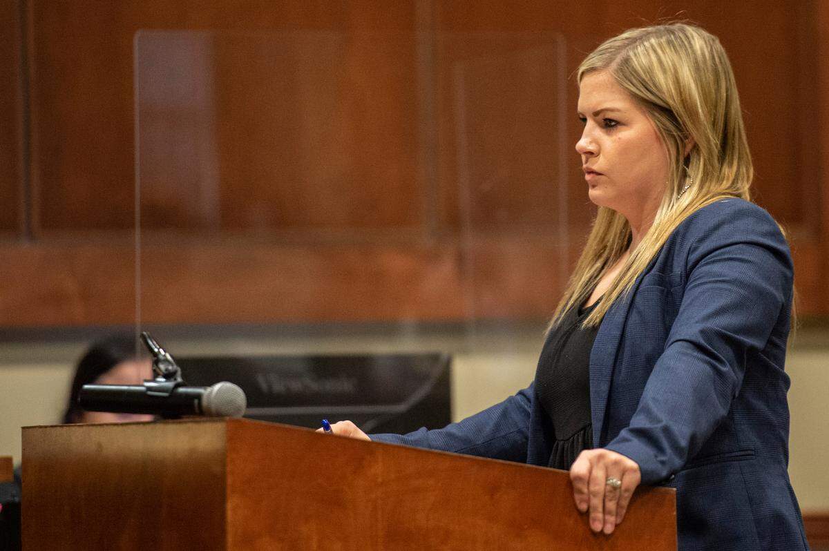 Michelle Elliot asks the witness questions during a preliminary hearing for a murder case at Harrison County Justice Court in Gulfport on Wednesday, Jan. 19, 2022.