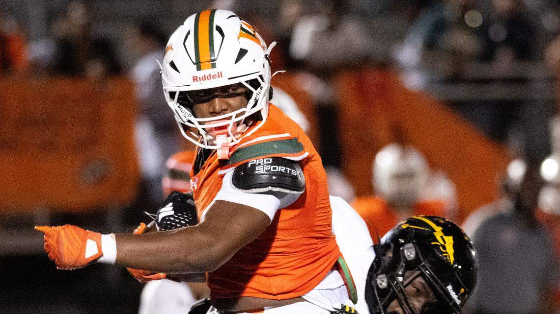 Vote for the Mississippi Coast football Athlete of the Week for October 20