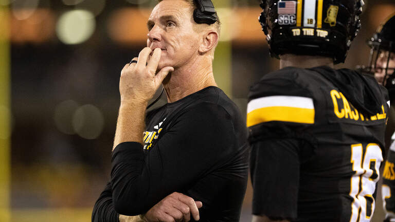 Disaster in Hattiesburg: Southern Miss blown out by UConn, loses starting QB