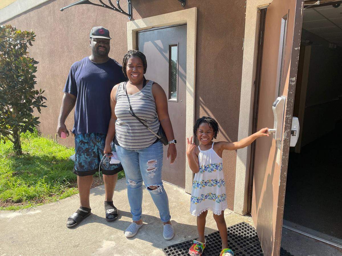 A week after Hurricane Ida flooded their apartment in LaPlace, Elroy Allridge, his girlfriend Niayonda Taylor, and his two daughters had not been able to get approved for FEMA assistance. They were staying at a Motel 6 with Taylor’s mother.