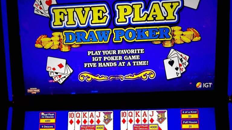 Local player beats 1-in-700,000 odds to hit jackpot at South Mississippi casino