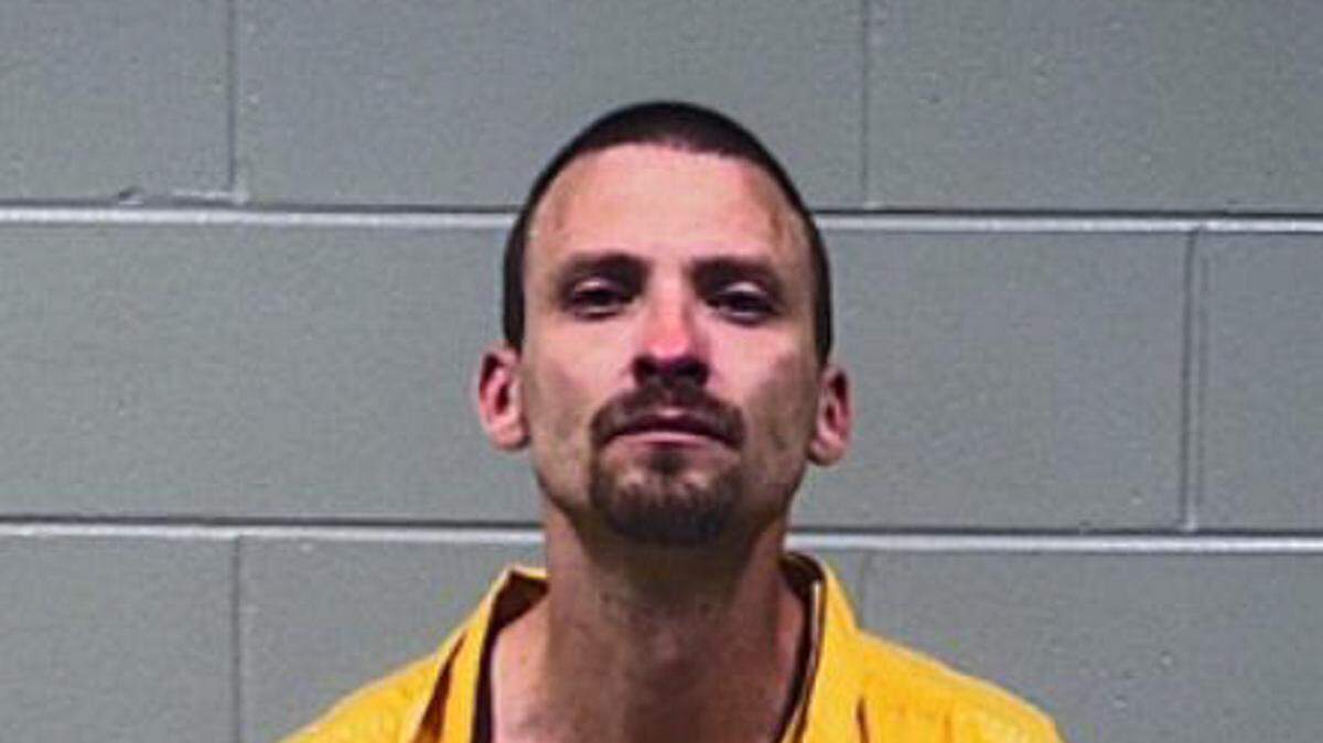 Jeremy Dykes, 34, was arrested June 8 on the charges of auto burglary and probation violation.