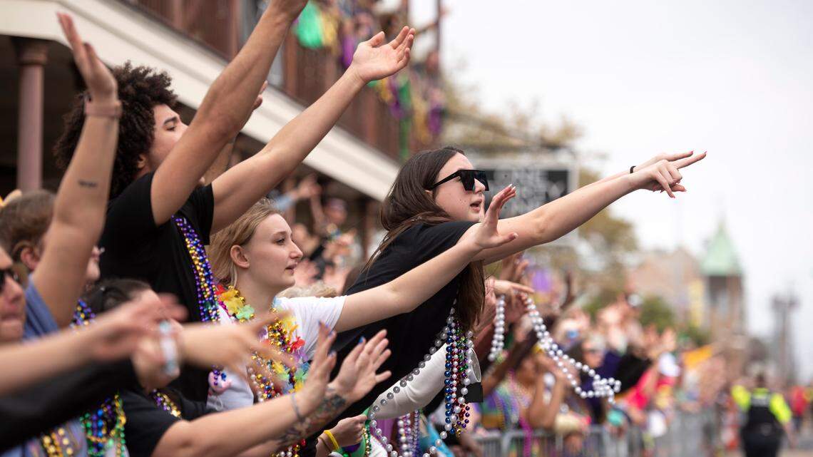 Where to catch Mardi Gras parades, beads in South MS as 2026 carnival season ends