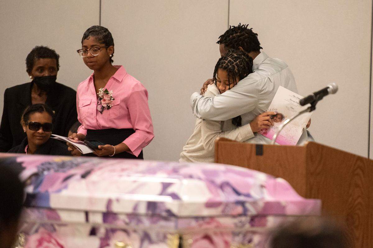 Family members of Ni’Kyra Dedeaux hug after giving a tribute during her funeral at Lyman Community Center in Gulfport on Friday, Jan. 10, 2025. Dedeaux was killed in an alleged terrorist attack on Bourbon Street in New Orleans on Jan. 1.