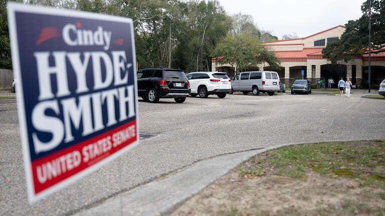 Which Mississippi candidates are winning the financial battle as election nears?