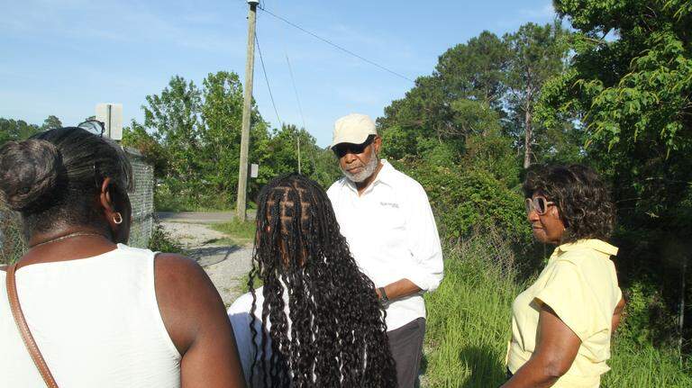 They’re fighting a controversial road in Gulfport. Here's what to know