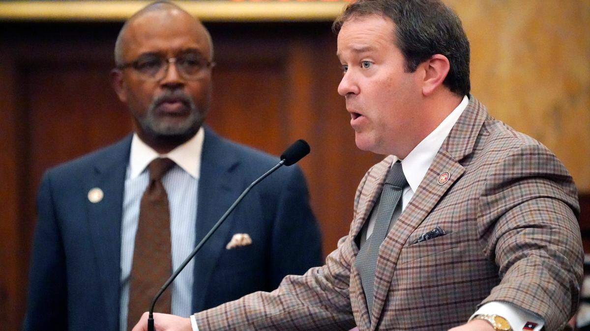 House Constitution Committee Chairman Fred Shanks, R-Brandon, right, speaks against an amendment offered by Rep. Robert Johnson, D-Natchez, for a proposed ballot initiative legislation, during floor debate, Wednesday, March 8, 2023, at the Mississippi Capitol in Jackson. (AP Photo/Rogelio V. Solis)