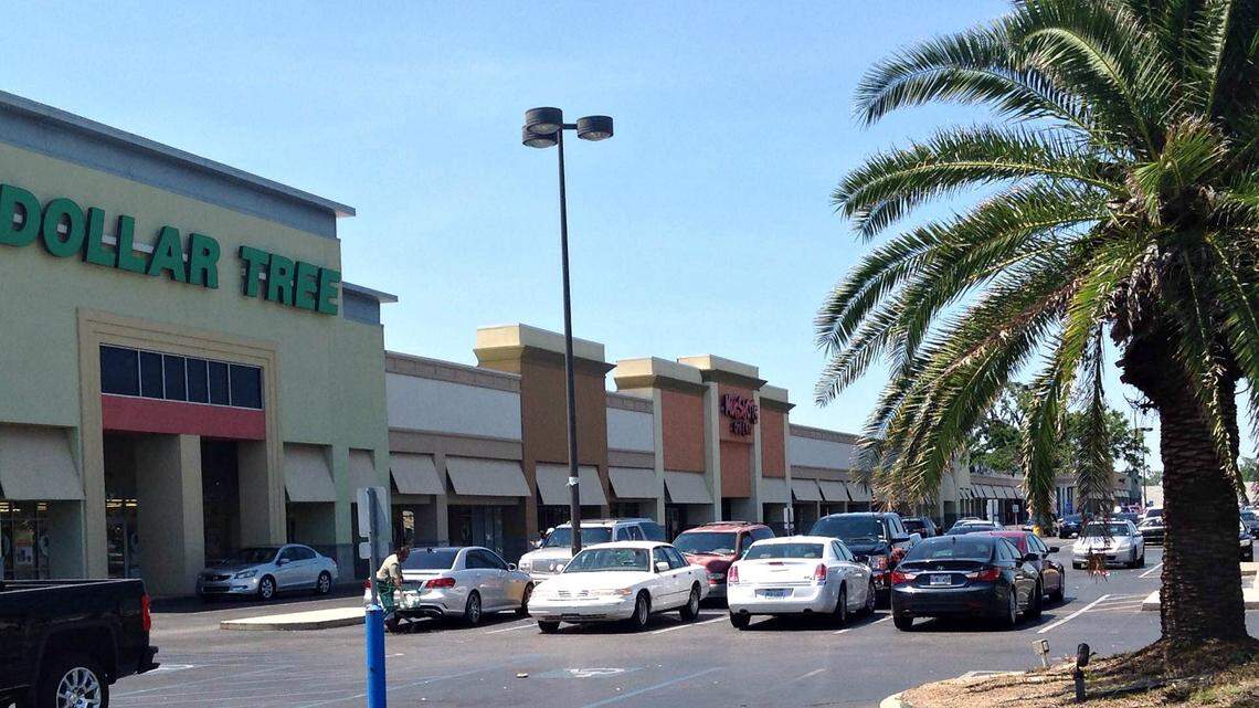 MARY PEREZ/SUN HERALD 
 Edgewater Village at U.S. 90 and Eisenhower Drive in Biloxi