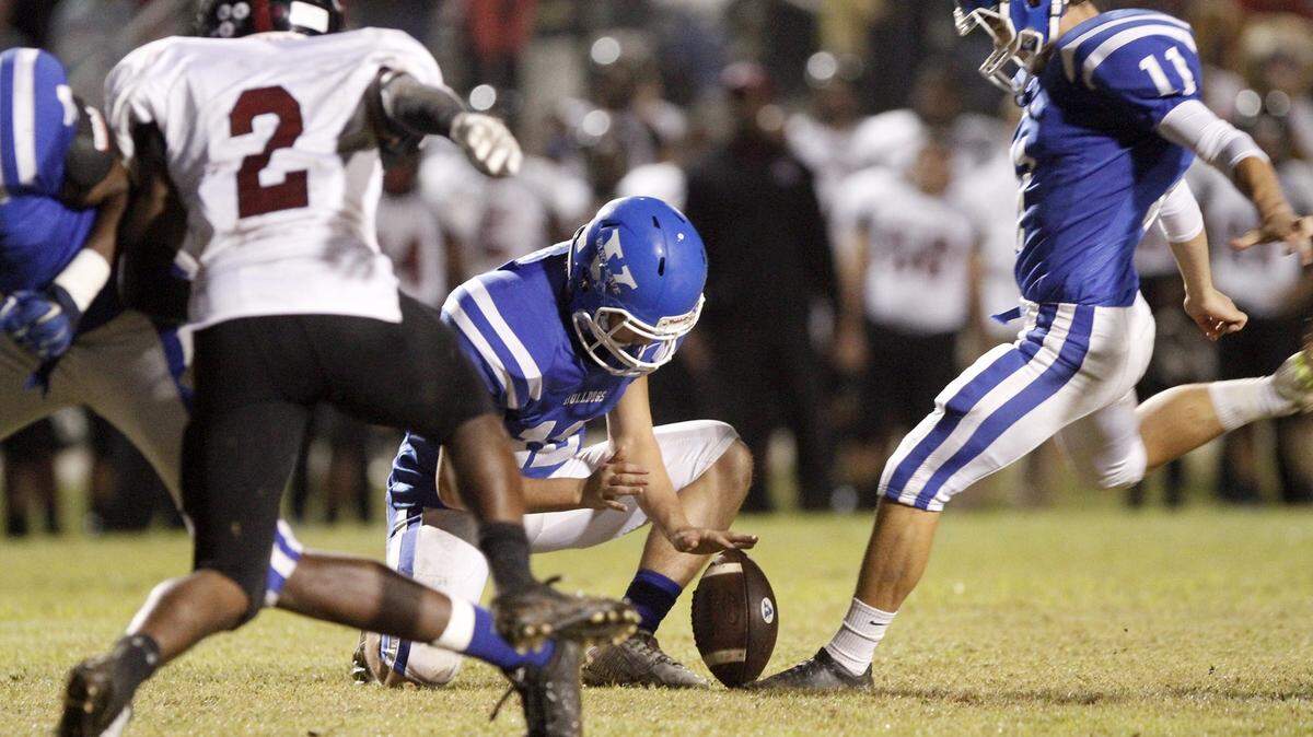 TIM ISBELL/SUN HERALD 
 Vancleave kicker Taylor Crabtree (11) was one of the more reliable kickers on the Coast this season.