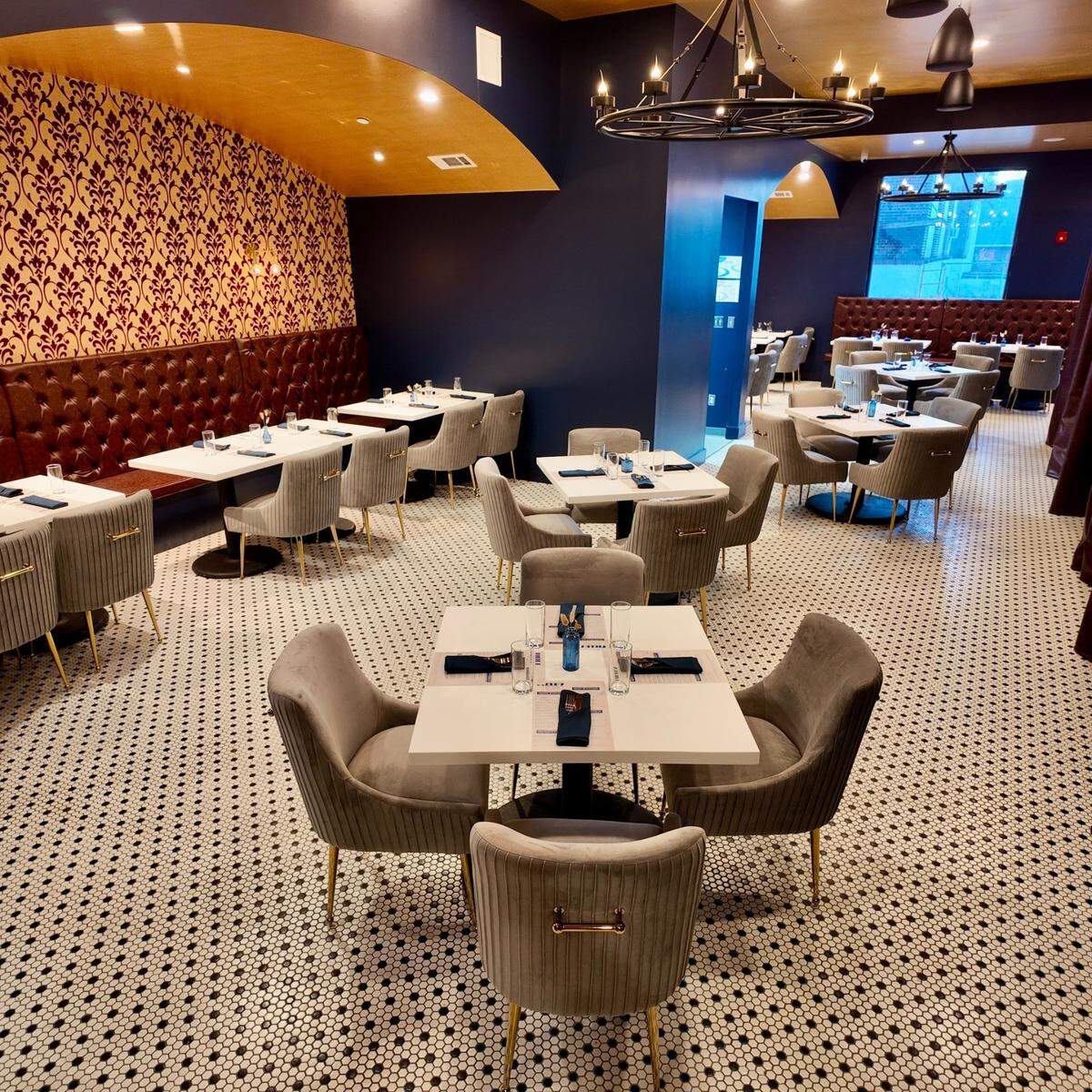 Like the menu at Field’s Italian Ocean Springs, the interior of the new restaurant is both classic and contemporary.