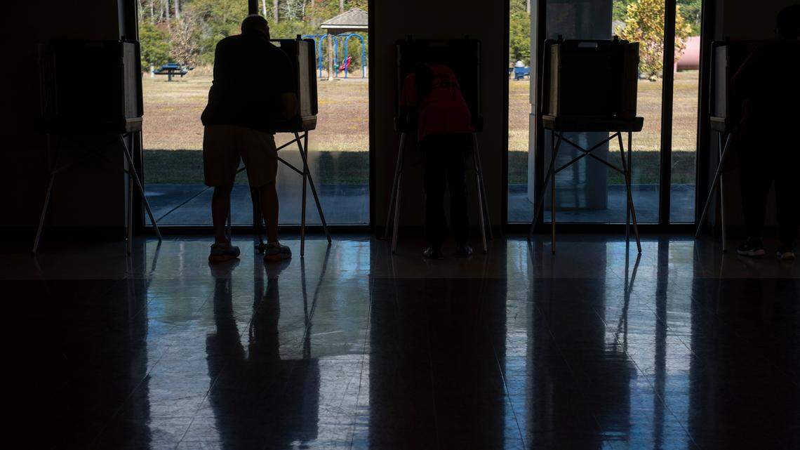 Live updates: Tate Reeves wins, election snafus cause questions in Hinds County