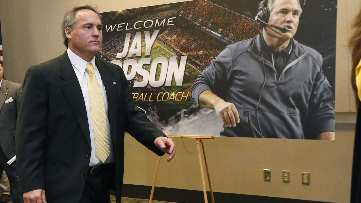 ROGELIO V. SOLIS/ASSOCIATED PRESS 
 Southern Mississippi opens spring football practice under first-year coach Jay Hopson on Tuesday.