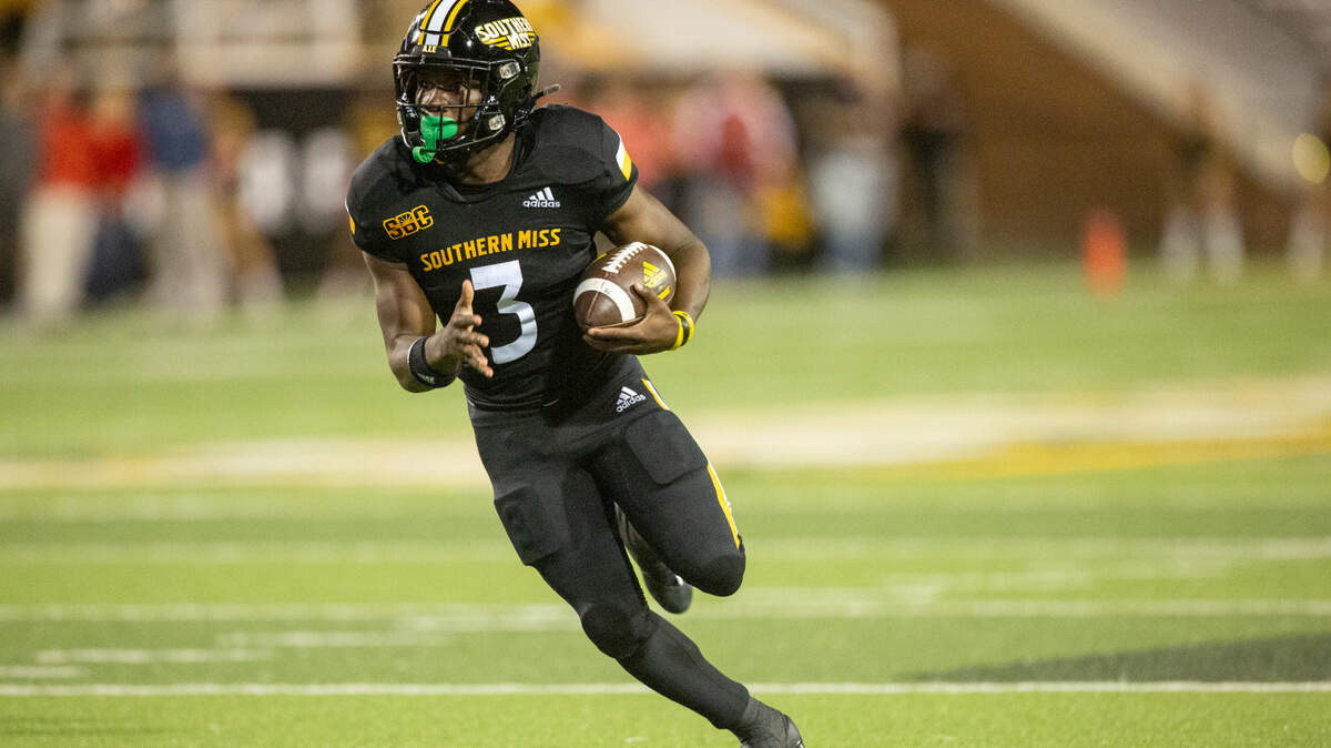 Southern Mississippi running back Frank Gore Jr. (3) runs the ball during the second half of an NCAA college football game in Hattiesburg, Miss., Thursday, Oct. 27, 2022. (Hannah Ruhoff/The Sun Herald via AP)