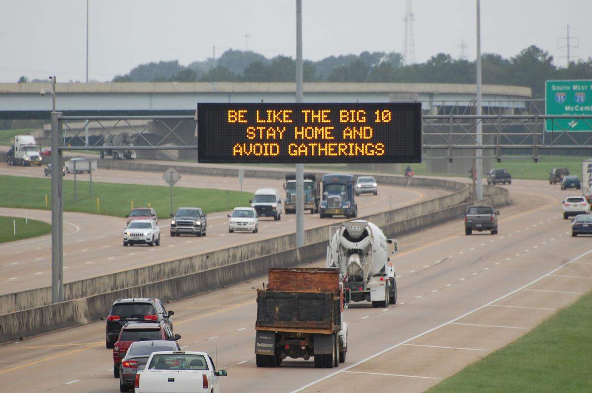 Michael Flood, a public information officer at the Mississippi Department of Transportation, joked about the Big Ten in a highway sign during the COVID-19 pandemic. The federal government will ban all similar signs by 2026 because it says they may distract drivers.