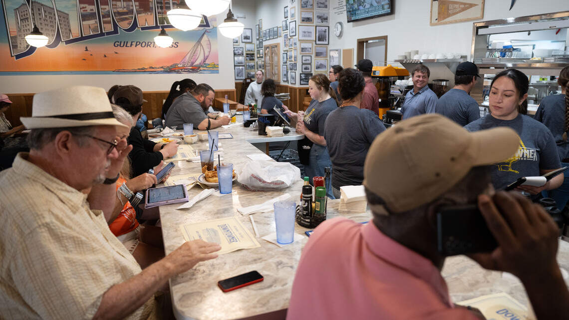 South MS restaurant ‘that’s been missed for years and years’ is open for business