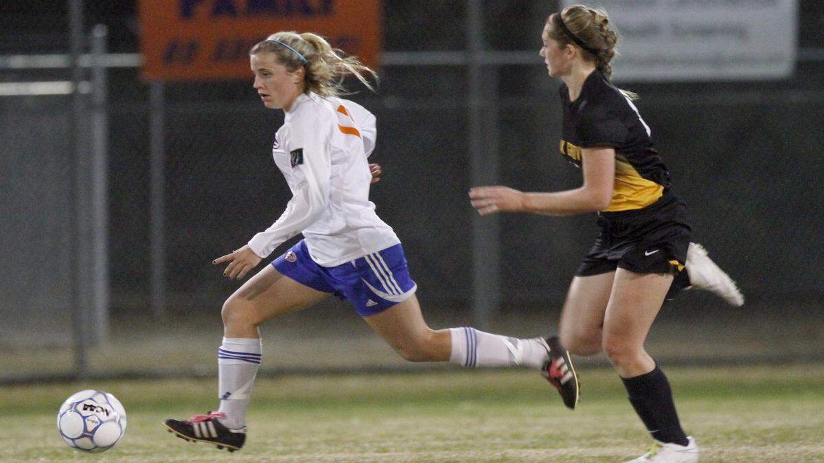 TIM ISBELL/SUN HERALD 
 Alexis Arnoult will lead Gulfport's girls in this weekend's I-10/I-20 Blast Tournament, spread out over six locations.