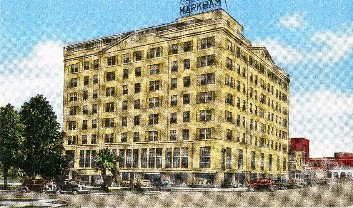 Built as a downtown commercial hotel for both tourists and businessmen seeking to make money on the booming Mississippi Gulf Coast of the 1920s, The Markham in Gulfport was named after a noted Illinois railroad executive whose trains brought visitors and commerce to the region.