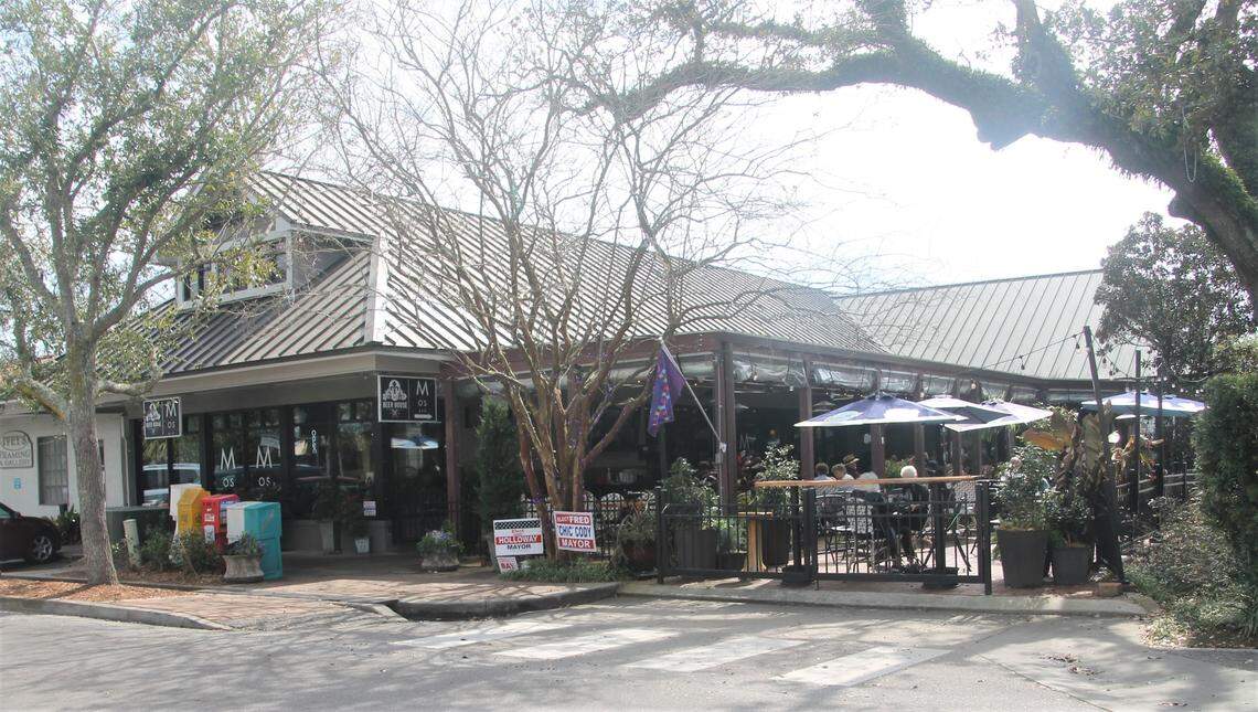 Mosaic Restaurant & Bar has undergone a makeover on Government Street in downtown Ocean Springs.