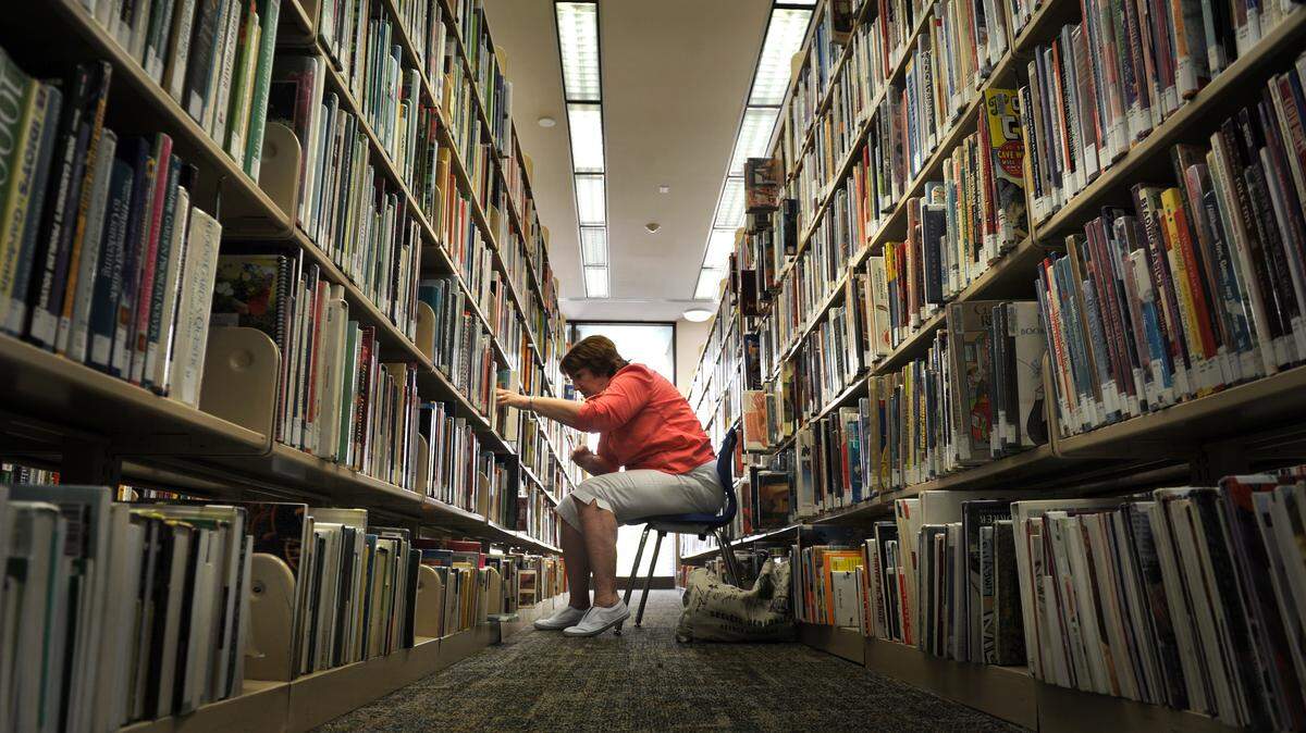 GRANT JEFFERIES/BRADENTON HERALD/FILEFill your week with novels, autobiographies and more from South Mississippi's local libraries.