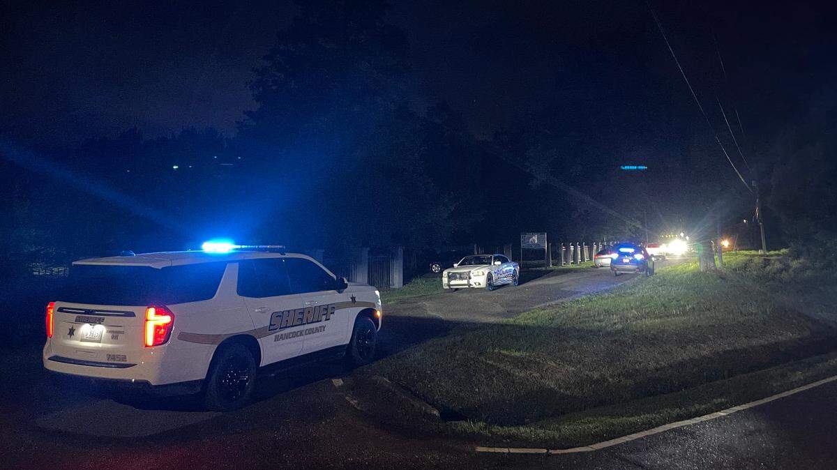 Bay St. Louis police, Hancock County sheriff’s deputies and Waveland police responded to a shooting where six high school students were shot at a house party on Old Blue Meadow Road in Bay St. Louis.