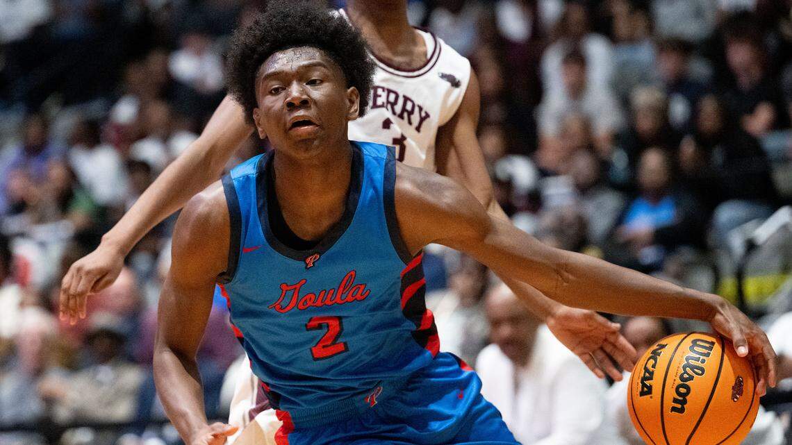 Who was the best boys basketball player on the MS Coast in 2025-26? Vote now