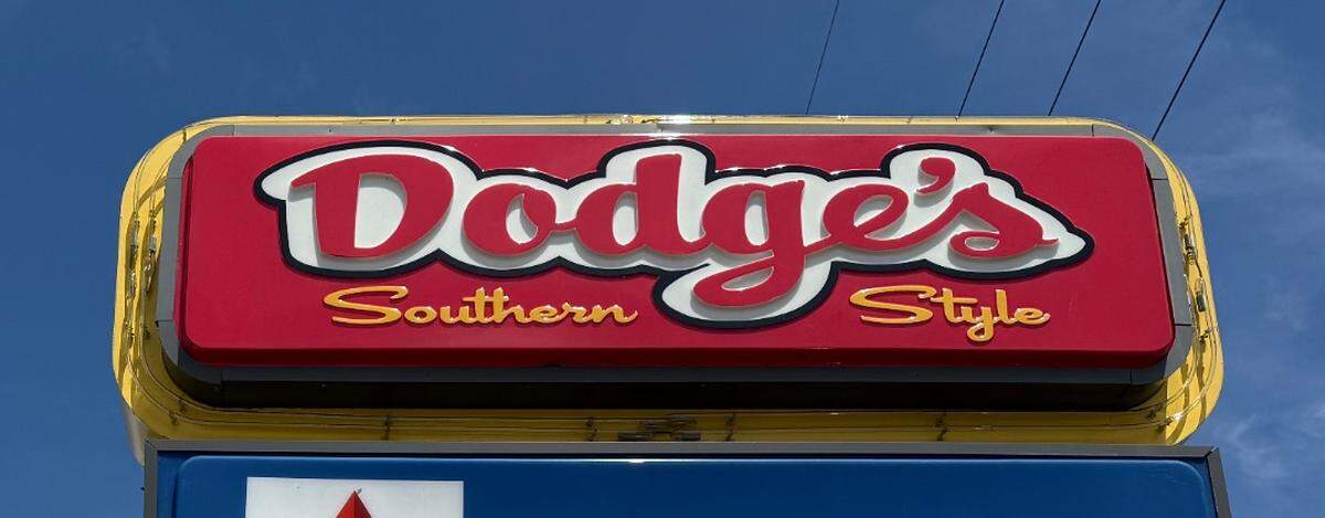 Dodge’s Southern Style, a popular chicken spot and gas station in Gautier, has been under renovation for nearly a month, leaving chicken lovers searching for alternatives.