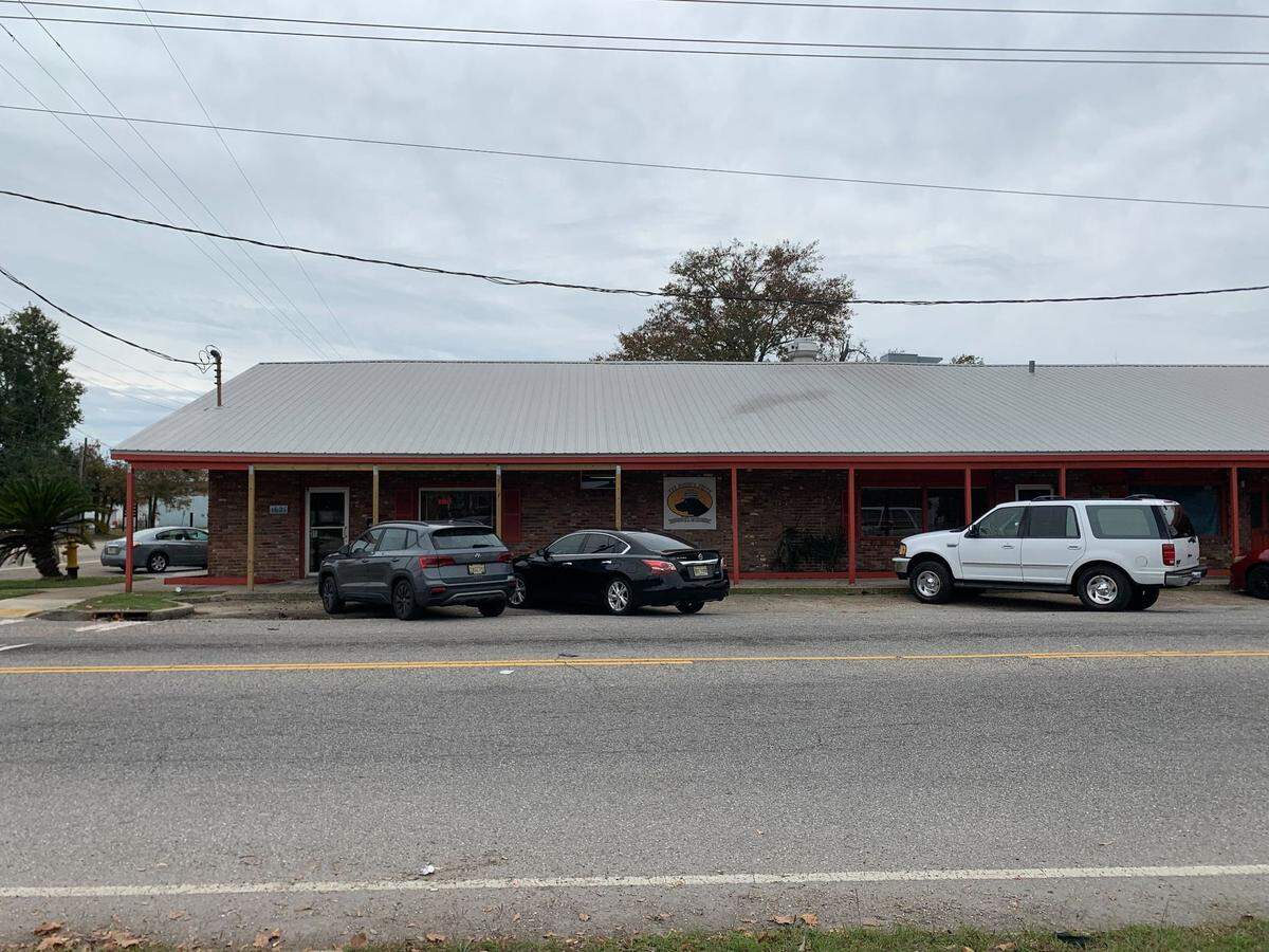 The Houndstooth Cafe in Gulfport, Mississippi will close its doors on Dec. 29, 2023.