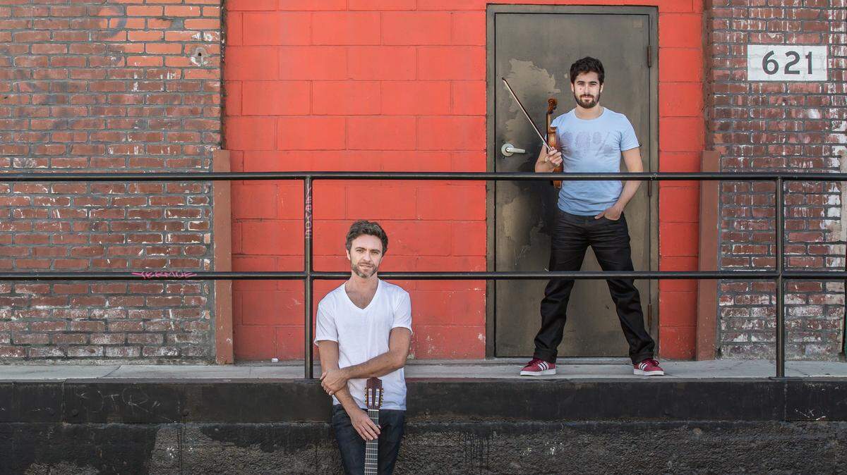 COURTESY ARTS UNDER THE DOMEViolin-guitar duo Duo del Sol will take the stage at Arts Under the Dome at 7 p.m. Saturday.