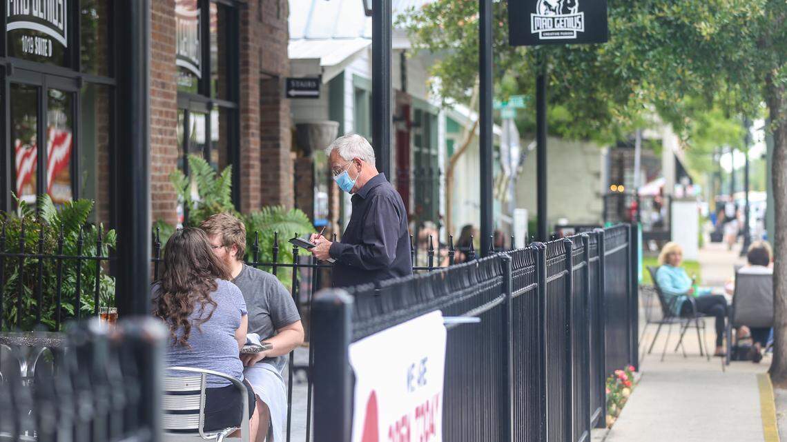 Reeves lifts curfew on restaurants, bars as MS COVID-19 cases rise after Memorial Day