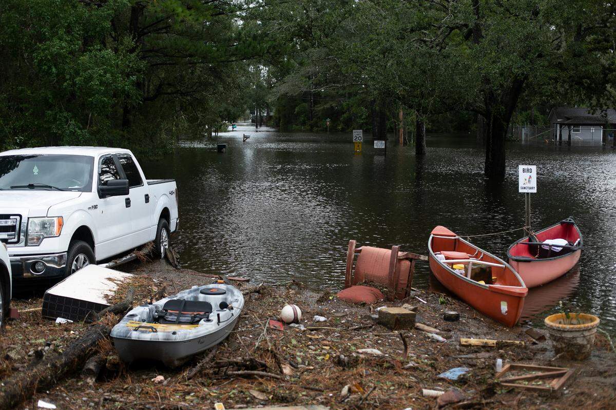 Pontiac Drive in the Jourdan River Shores community in Kiln dealt with more than 8 feet of floodwater from Hurricane Ida on Aug. 30, 2021.