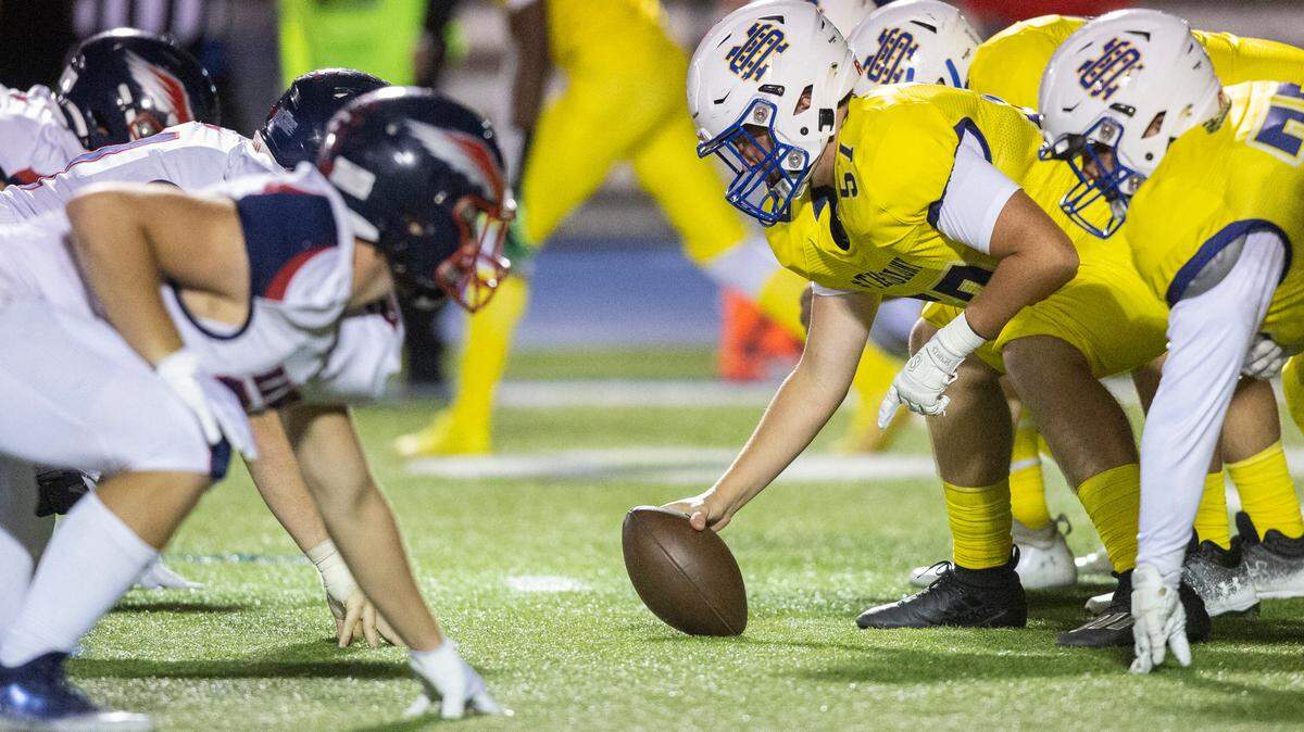 St. Martin prepares for the snap during a game against Hancock at Joe Barlow Stadium in St. Martin on Friday, Sept. 30, 2022.