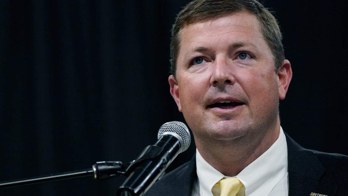 Southern Miss hires new defensive line coach. He may add 2 D-line transfers