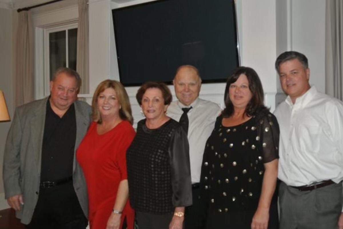 Left to right: Gary Lee, Susan Lee Harris, Polly Lee, Jerry Lee, Thea Michelle Lee, Mark Lee. Patriarch Jerry Lee died on Feb. 21, 2022.