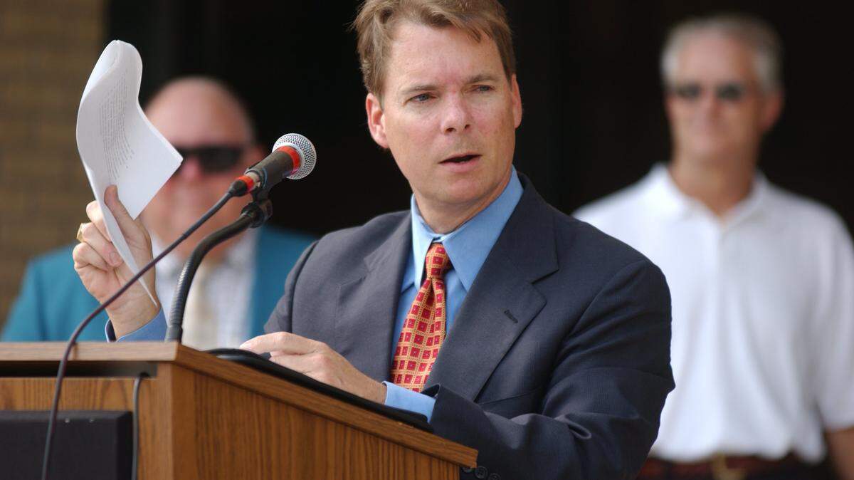  In October 2004, during a rally in front of the Harrison County courthouse in Gulfport, then–state Sen. Billy Hewes reads a resolution proposing an amendment to the state Constitution that defined marriage as being between a man and woman. 