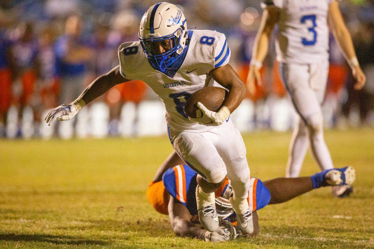 Ocean Springs’ Will Smith runs into the endzone for a touchdown during a game against Gulfport at Milner Stadium in Gulfport on Friday, Oct. 27, 2023. Ocean Springs beat Gulfport 30-7.