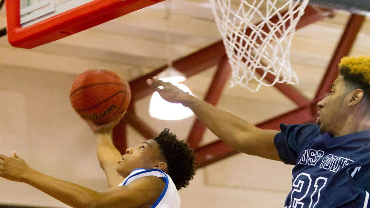 AMANDA McCOY/SUN HERALD 
 Noel Jones helped Pascagoula reach the 5A state tournament.