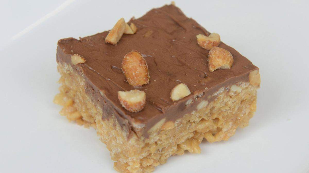 MICHAEL HENNINGER PITTSBURGH POST-GAZETTE/TNSThis is a chocolate-butterscotch crispy bar.
