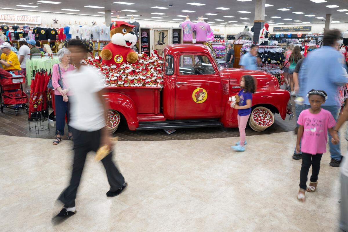 Customers shop during opening day of Buc-ee’s first Mississippi location in Harrison County on Monday, June 9, 2025.