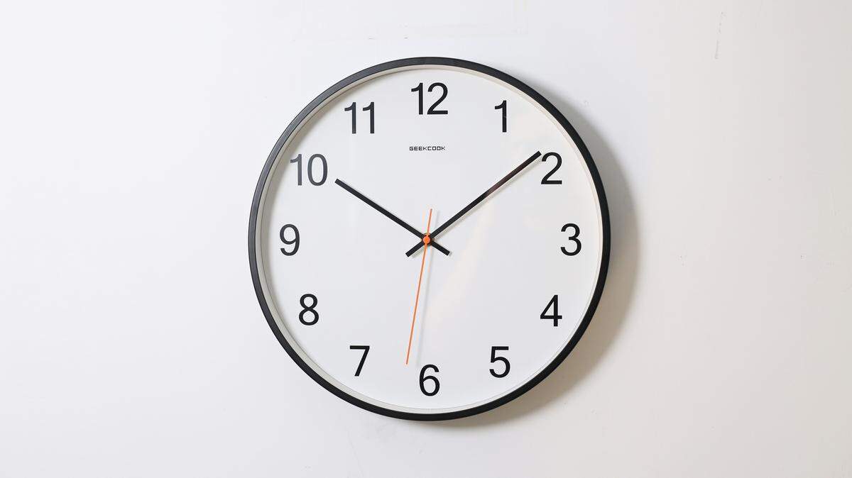 Get ready to set your clocks back, daylight saving time is ending soon in Mississippi.