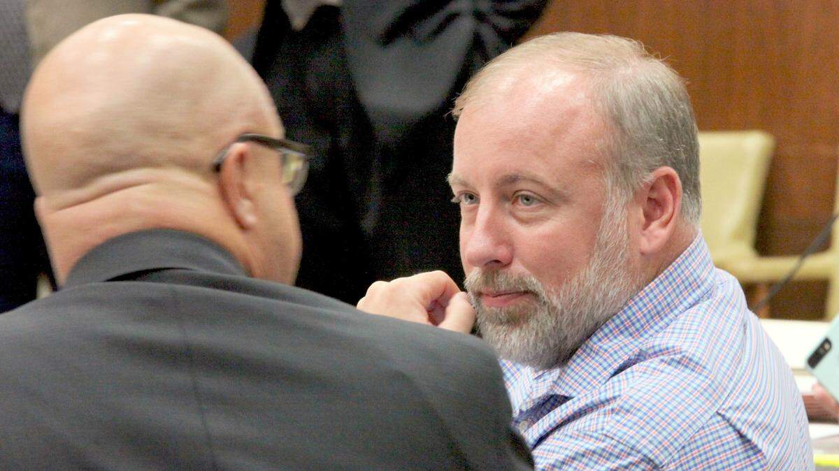 Greg Burroughs of Laurel confers with his attorney, Tracy Klein of Hattiesburg, during his trial in Franklin County Circuit Court in Meadville. The manslaughter case from Jones County was tried in Franklin County.
