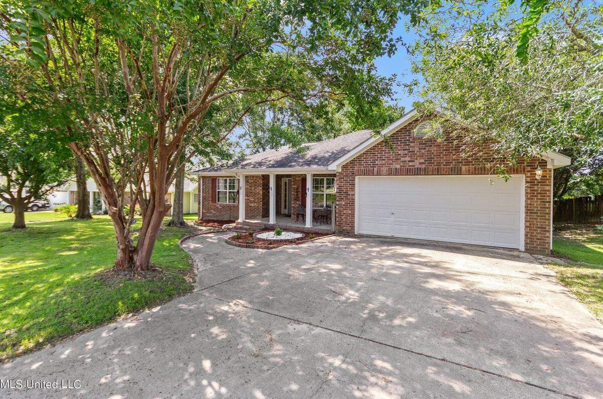11193 Karli Lane, Biloxi, MS 39532