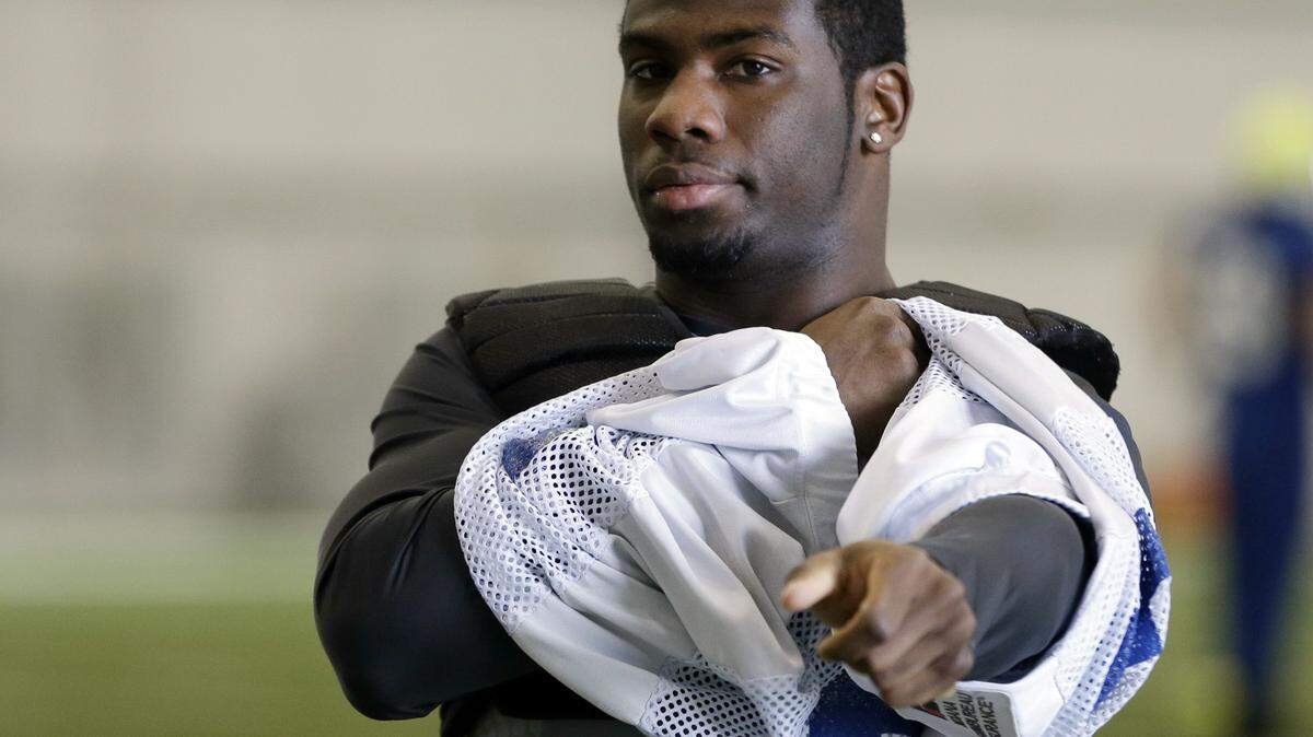 DARRON CUMMINGS/ASSOCIATED PRESS 
 New Orleans Saints running back Vick Ballard is looking to get his injury-plagued career back on track.