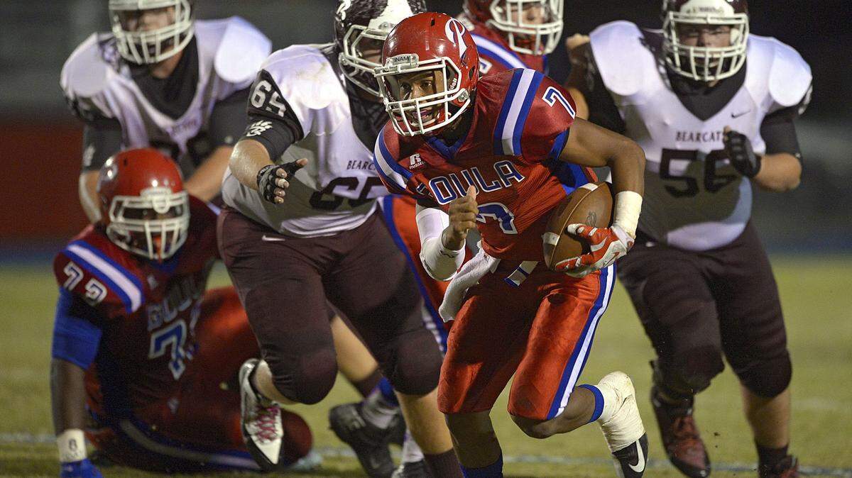 GLENN ANDREWS/SPECIAL TO THE SUN HERALD 
 Pascagoula quarterback Jakwaize Walker will represent the Coast in this year's Bernard Blackwell All-Star Classic.