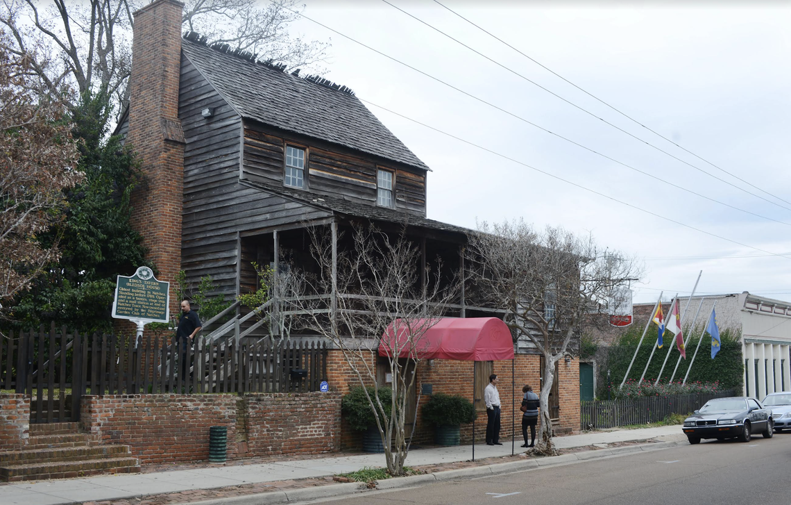 Built in 1789, the King’s Tavern building on Jefferson Street is one of the oldest structures in Natchez. The tavern is now closed.