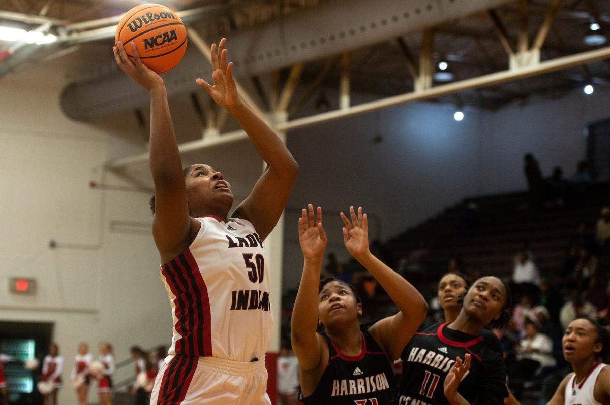 Biloxi’s Zaniya Johnson shoots the ball during the district title game at Harrison Central High School in Gulfport on Friday, Feb. 10, 2023.