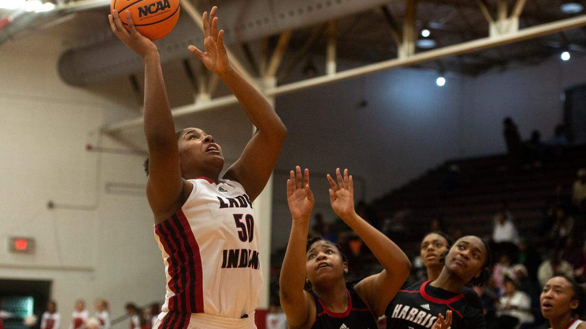 Biloxi’s Zaniya Johnson shoots the ball during the district title game at Harrison Central High School in Gulfport on Friday, Feb. 10, 2023.
