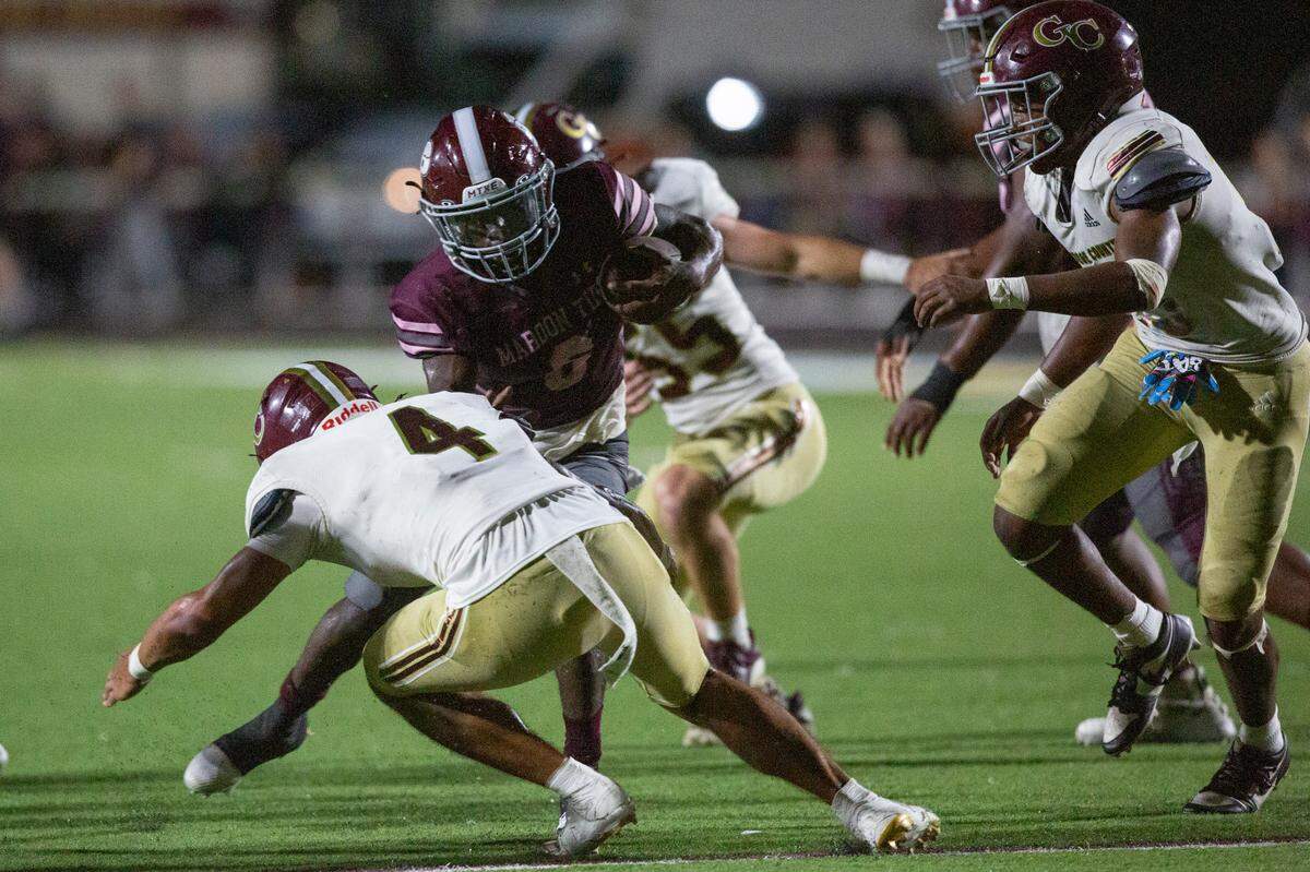 Picayune’s Brandon Parker Jr. runs the ball during a game between George County and Picayune at Lee-Triplett Stadium in Picayune on Friday, Nov. 1, 2024.