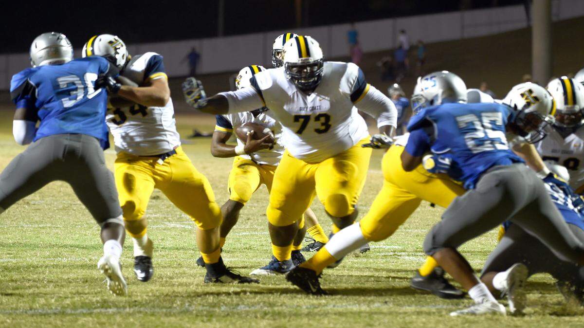 MISSISSIPPI GULF COAST COMMUNITY COLLEGE 
 Mississippi Gulf Coast offensive lineman Brandon Hill (73) verbally committed to the University of Alabama-Birmingham last week.