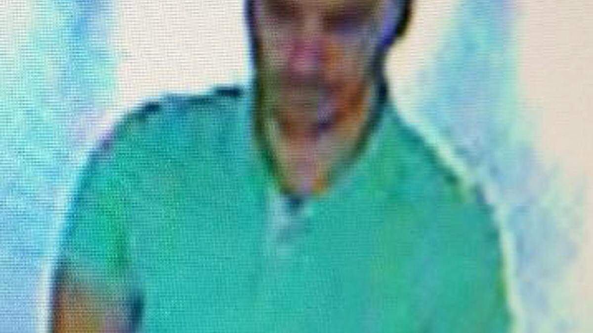 Suspect 1 in credit card fraud