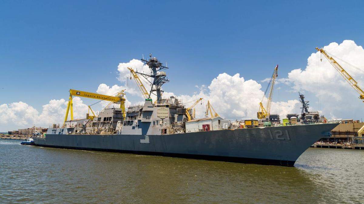 Ingalls Shipbuilding successfully launched the Arleigh Burke-class destroyer Frank E. Petersen Jr. (DDG 121) on July 13 and is hiring skilled workers to build several ships under construction at the Pascagoula shipyard.